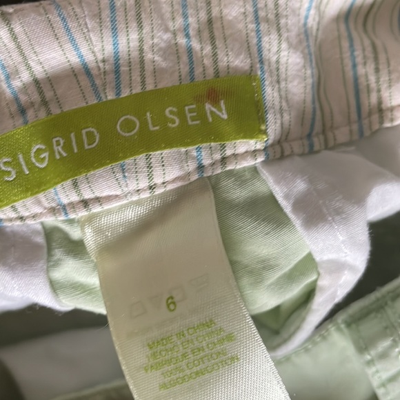 Cute Green Pants - Picture 3 of 3